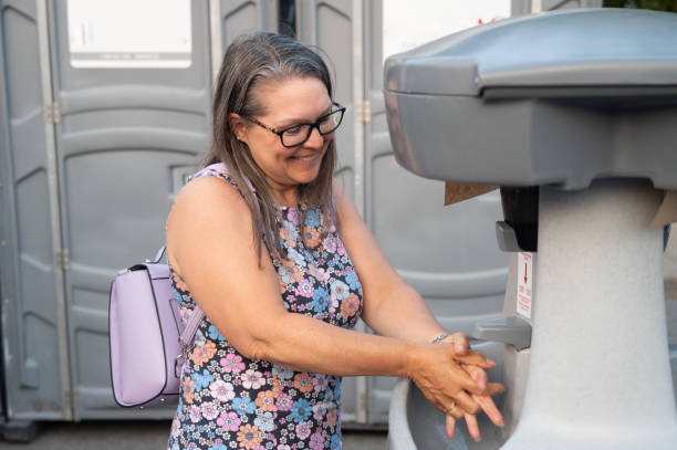 Best Construction site porta potty rental  in Lford, MI